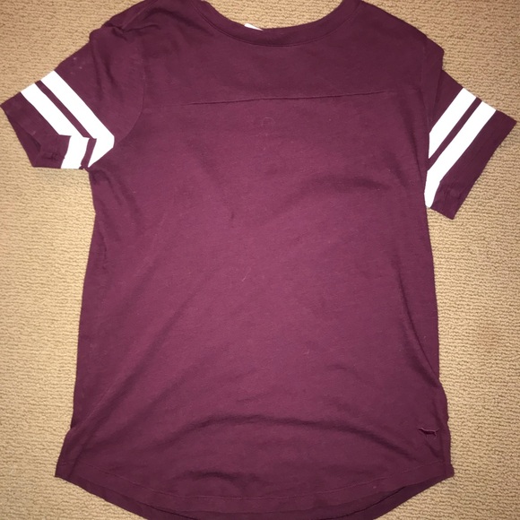 maroon tee shirt - Picture 1 of 2